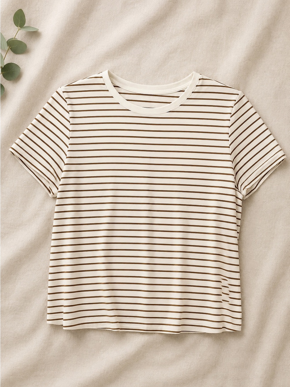 Old Navy White & Tan Striped Crewneck Tee